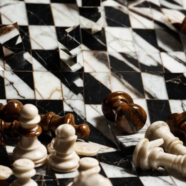 Dolomite Marble Marble Chess Set
