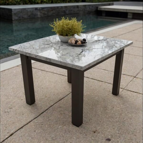 Lg Viatera Minuet Quartz Outdoor Table