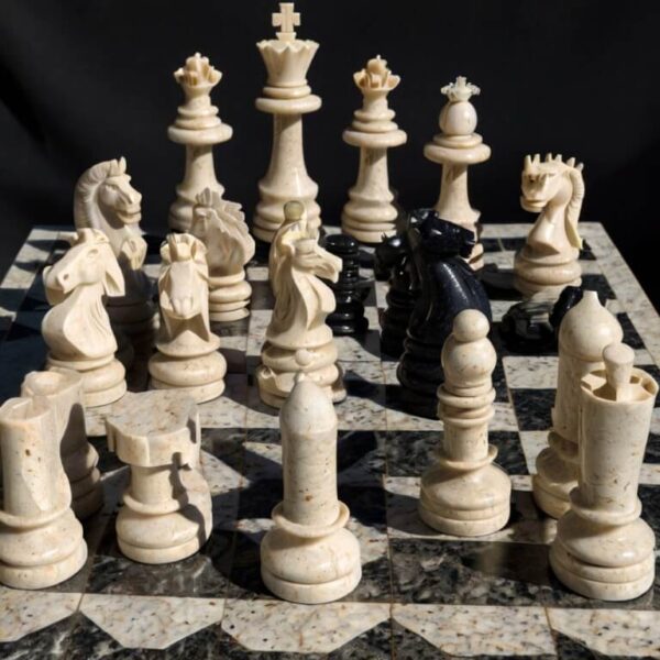 Viscount White Granite Chess Set - Image 4